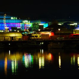 Harbourside, Bristol Photo #7 by Pete Stanton from flickr