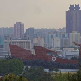 Kaesŏng, North Korea Photo #9 by Clay Gilliland from flickr