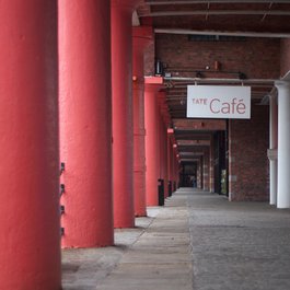 Tate Liverpool, Liverpool Photo #9 by Tom Parnell from flickr