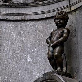 Manneken Pis, Brussels Photo #9 by Frank Weber from flickr