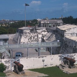 Fort Charlotte, Nassau Photo #2 by reivax from flickr