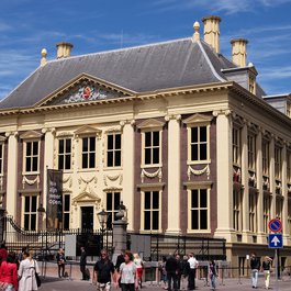 Mauritshuis, The Hague Photo #5 by R Boed from flickr