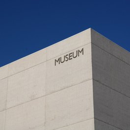 Queensland Museum, Brisbane Photo #3 by Rae Allen from flickr