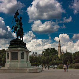 Heldenplatz, Vienna Photo #9 by Kamil Rejczyk from flickr