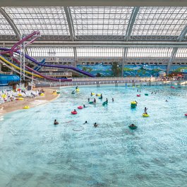 West Edmonton Mall, Edmonton Photo #6 by IQRemix from flickr