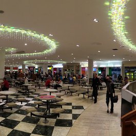 West Edmonton Mall, Edmonton Photo #3 by Jason Woodhead from flickr