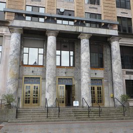 Alaska State Capitol, Glacier Bay National Park Photo #6 by Bernt Rostad from flickr