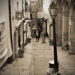 Bristol itinerary, Christmas Steps