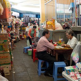 Central Market, Phnom Penh Photo #7 by jipe7 from flickr