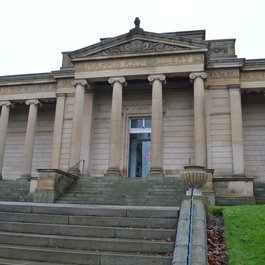 Weston Park Museum, Sheffield Photo #2 by Matt Brown from flickr