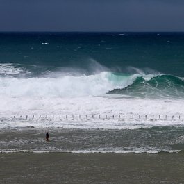 Newcastle Beach, Newcastle Photo #7 by Tim J Keegan from flickr