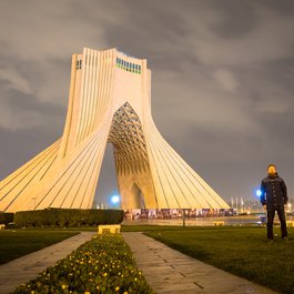 Azadi Tower, Tehran Photo #6 by Frode Bjorshol from flickr