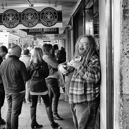 Starbucks, Seattle Photo #8 by Jorge Gonzalez from flickr