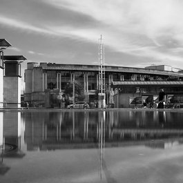 Millennium Square, Bristol Photo #9 by Andrew Gustar from flickr