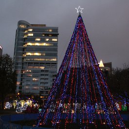 Wisconsin itinerary, Cathedral Square Park