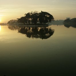 Ulsoor Lake, Bangalore Photo #4 by Swaminathan from flickr