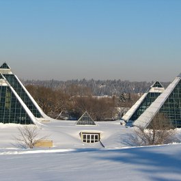 Muttart Conservatory, Edmonton Photo #9 by Bill Burris from flickr