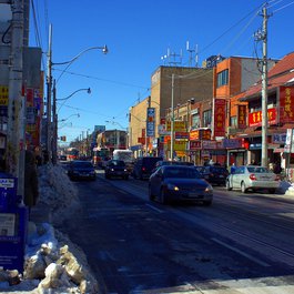 Chinatown, Toronto Photo #2 by 松林 L from flickr