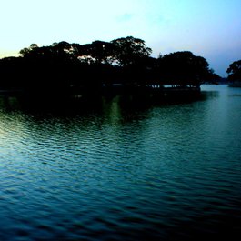 Ulsoor Lake, Bangalore Photo #3 by Swaminathan from flickr