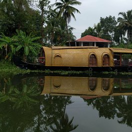 Vembanad Lake, India Photo #6 by Ashwin Kumar from flickr