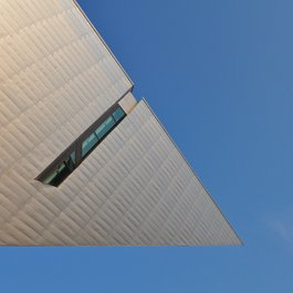 Denver Art Museum, Denver Photo #2 by Harshil Shah from flickr