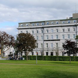 Eyre Square, Galway Photo #3 by Robert Linsdell from flickr