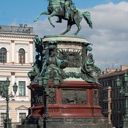 Admiralty Building, Saint Petersburg Photo #8 by xiquinhosilva from flickr