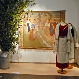 Design Museum, Helsinki Photo #7 by Jean-Pierre Dalbéra from flickr