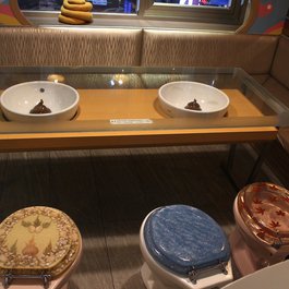 Modern Toilet Restaurant, Taipei Photo #3 by Chi-Hung Lin from flickr