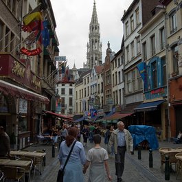Brussels, Antwerp Photo #3 by fhwrdh from flickr