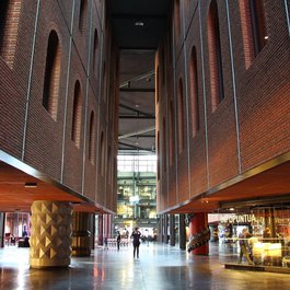 Azkuna Zentroa, Bilbao Photo #1 by Fred Romero from flickr