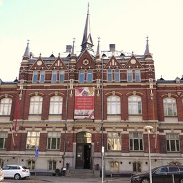 Design Museum, Helsinki Photo #5 by Discovering Finland from flickr