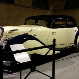 Louwman Museum, The Hague Photo #8 by Michel Curi from flickr