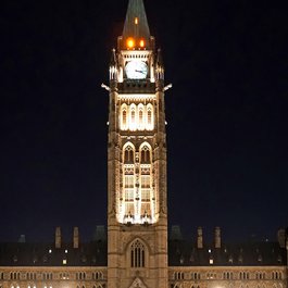 Peace Tower, Ottawa Photo #6 by Dennis Jarvis from flickr