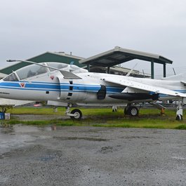 Oakland Aviation Museum, Oakland Photo #4 by Alan Wilson from flickr