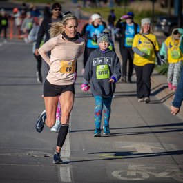 Imt Des Moines Marathon, Des Moines Photo #9 by Phil Roeder from flickr