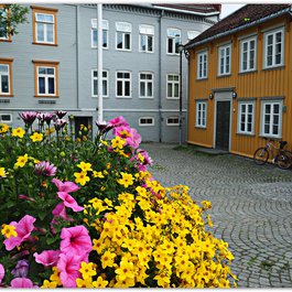 Bakklandet, Trondheim Photo #2 by .Robert. Photography from flickr