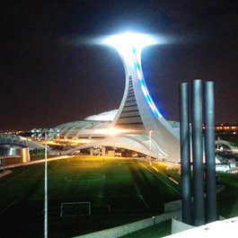 Olympic Stadium, Montréal Photo #3 by Cold, Indrid from flickr