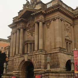 Bristol Museum & Art Gallery, Bristol Photo #3 by Matthew Black from flickr