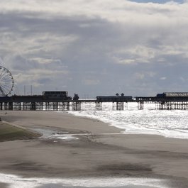 Central Pier, Blackpool Photo #8 by Tony Hisgett from flickr