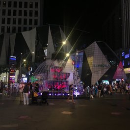 Pavilion Kuala Lumpur, Kuala Lumpur Photo #4 by Sergei Gussev from flickr