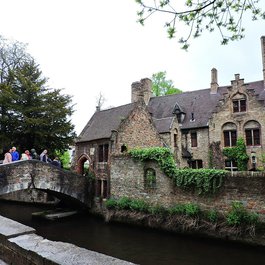 Bonifacius Bridge, Bruges Photo #2 by Dimitris Kamaras from flickr