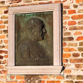 Begijnhof, Bruges Photo #9 by Dimitris Kamaras from flickr