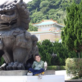 National Palace Museum, Taipei Photo #4 by Brady Montz from flickr