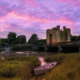 Bunratty Castle & Folk Park, Western Ireland Photo #6 by Marlis Börger from flickr