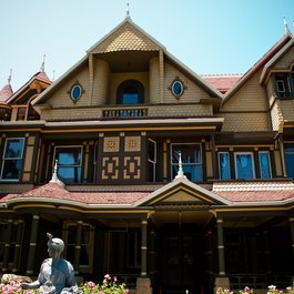 Winchester Mystery House, San Jose Photo #5 by HarshLight from flickr