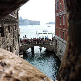 Bridge Of Sighs, Venezia Photo #5 by Dimitris Kamaras from flickr
