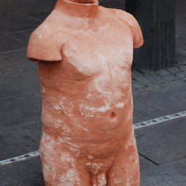 Republic Square, Belgrade Photo #8 by George M. Groutas from flickr