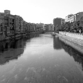 Onyar, Girona Photo #5 by Carlos Luna from flickr