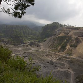 Mount Merapi, Yogyakarta Photo #3 by Jean-Marie Hullot from flickr